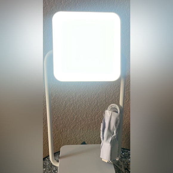 NWT room essentials panel task table lamp - Picture 10 of 11